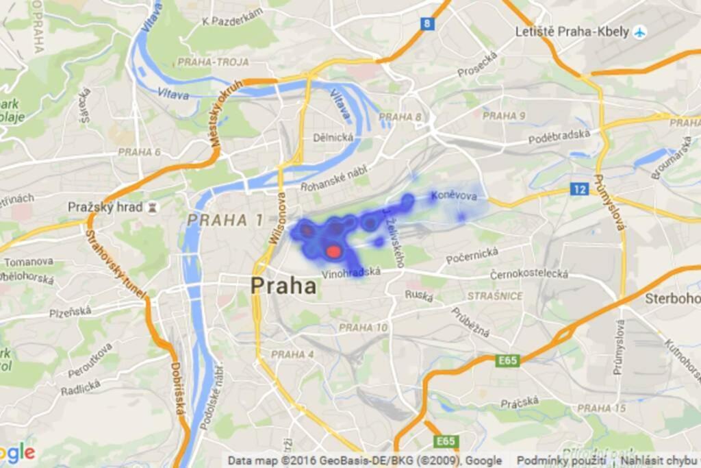 Room In Apartment Prague 3 Экстерьер фото